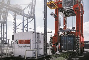 Kalmar FastCharge™ Straddle Carrier