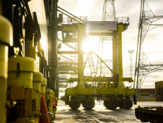 Kalmar Hybrid Straddle Carrier
