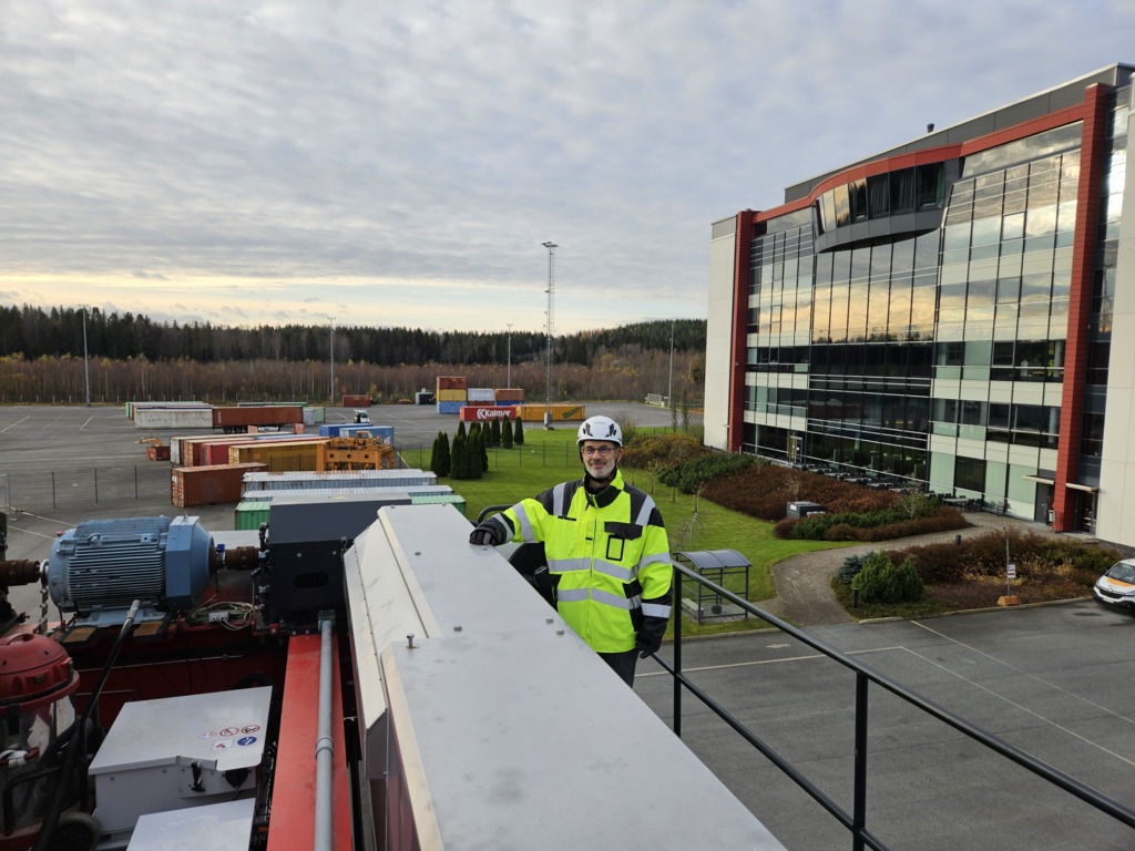 Kalmar KMS Reima Reinvall on Strad 20251021.jpg